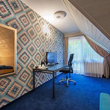 Hotel Zalesie Bochnia Esterno foto