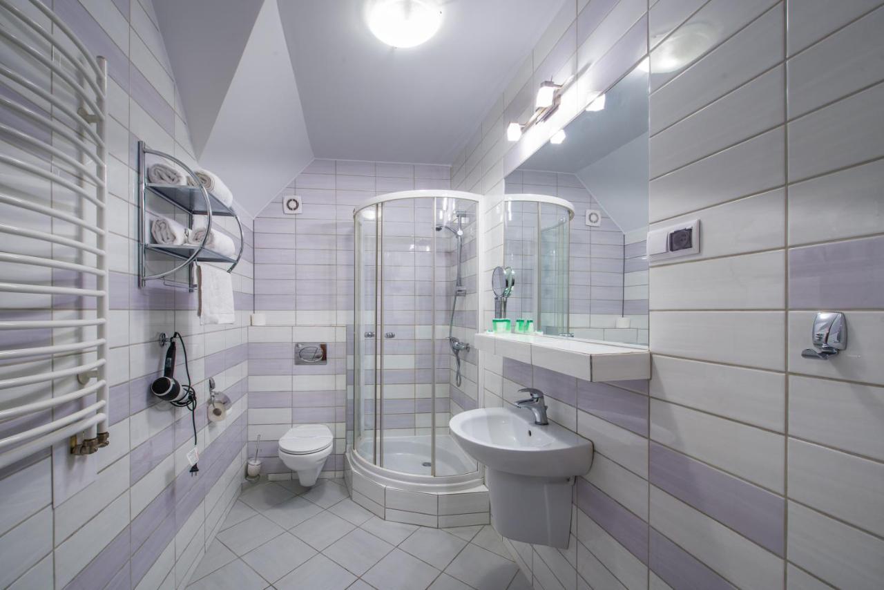 Hotel Zalesie Bochnia Esterno foto