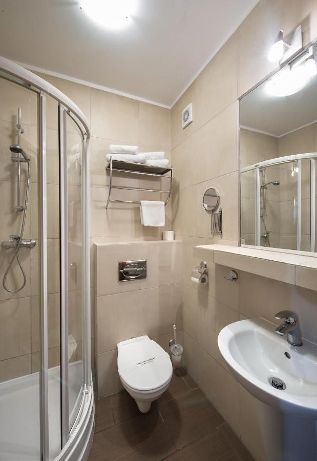 Hotel Zalesie Bochnia Esterno foto